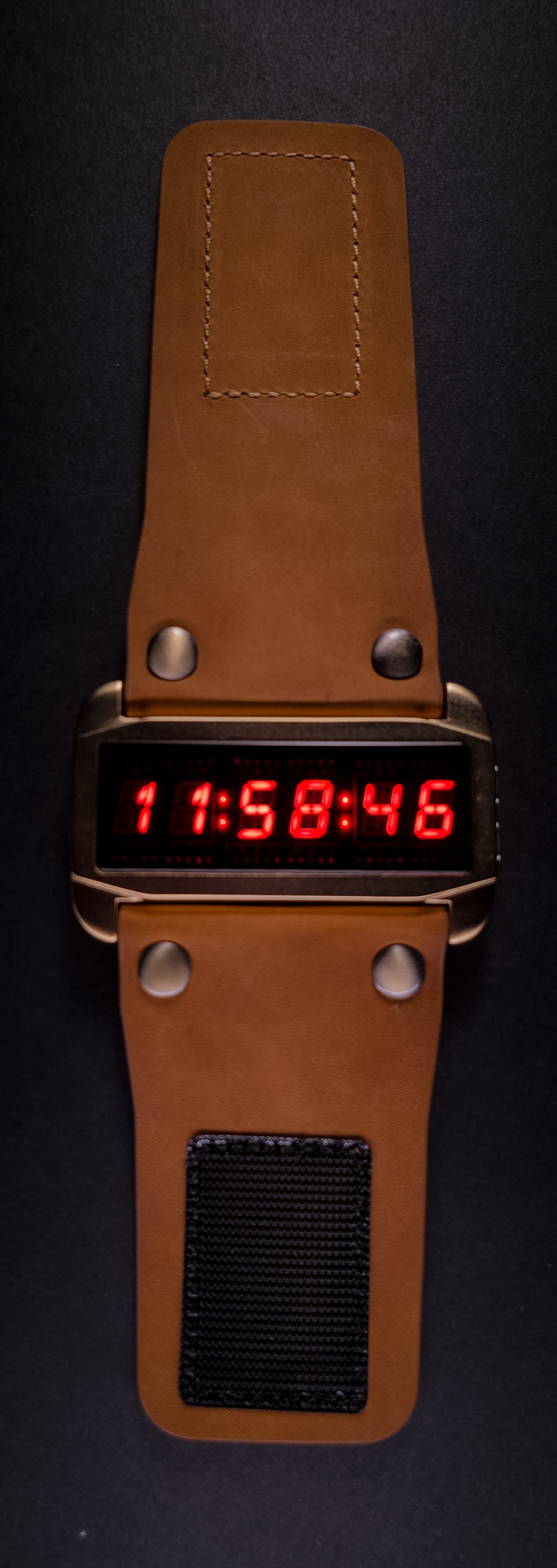 Time Machine Watch(Gold) – Time Machine Factory