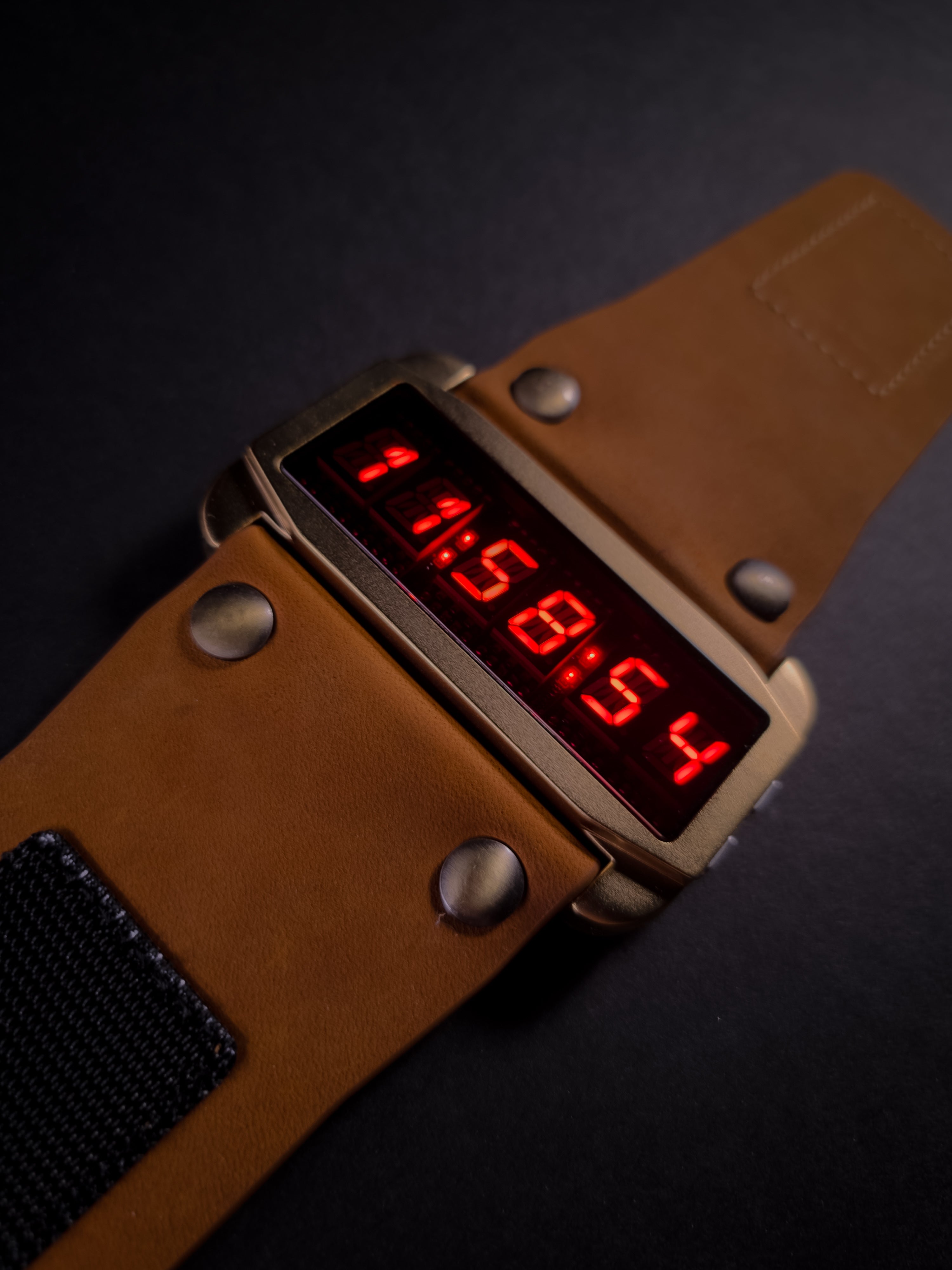 Time Machine Watch(Gold) – Time Machine Factory